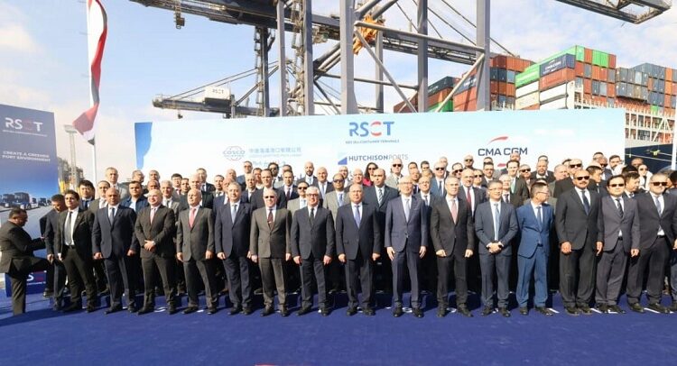 بدء التشغيل التجريبي لمحطة البحر الأحمر لتداول الحاويات بميناء السخنة