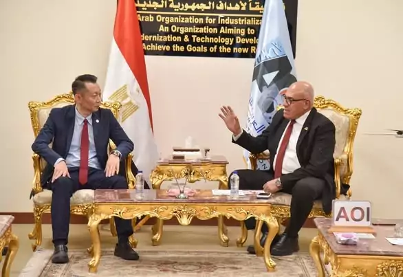 العربية للتصنيع توقع مذكرة تفاهم مع القلعة رد فلاج الإماراتية الصينية لتعزيز الشراكات الدفاعية