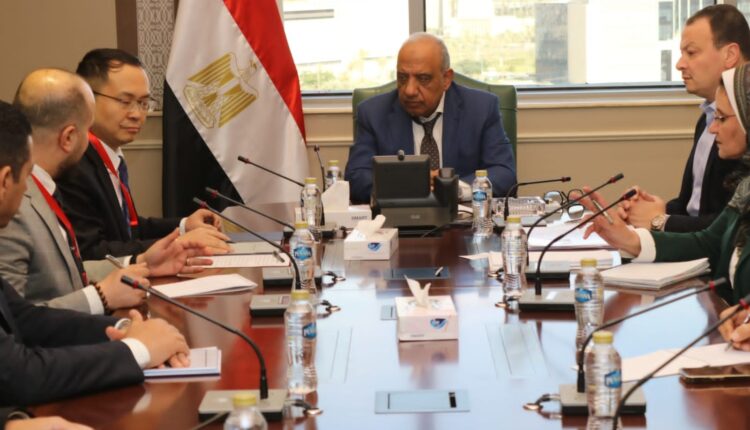 وزير الكهرباء: الدعم المستمر للمستثمرين يعزز توطين الصناعة وزيادة المكون المحلي