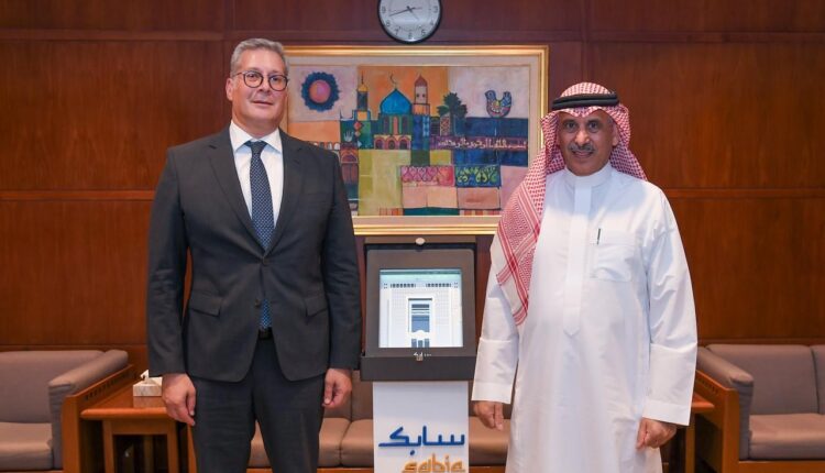 مباحثات مصرية سعودية لتعزيز التعاون في البتروكيماويات وتطوير الصناعات التحويلية