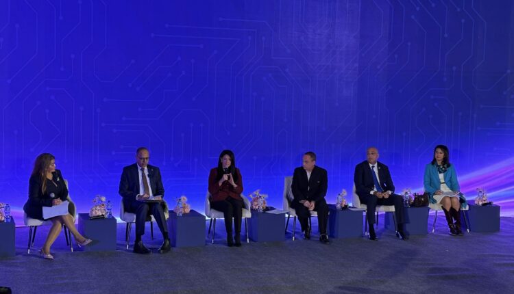 وزير العمل: تطوير 8 مراصد لسوق العمل في المحافظات