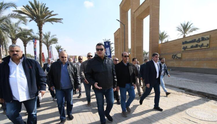 وزير الإسكان يتفقد مشروع حدائق تلال الفسطاط بمحافظة القاهرة