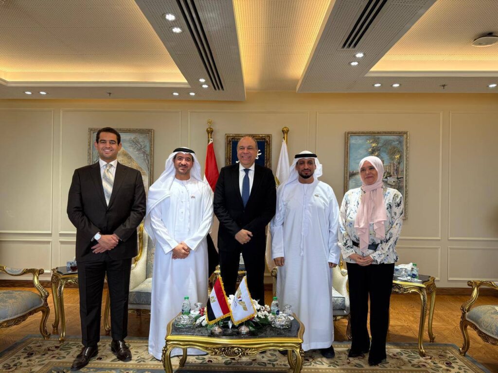 مجموعة «أبوظبي للطيران» تتطلع لتعزيز التعاون مع مصر في مجالات الطيران المدني