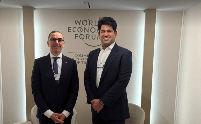 شركة هندية تدرس إنشاء مركز متكامل في مصر لتصنيع الدراجات النارية والثلاثية العجلات