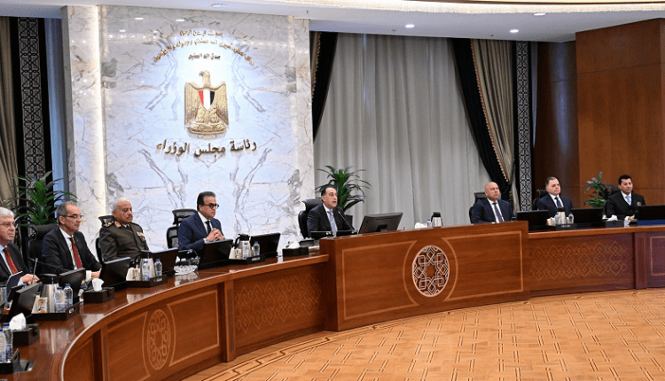 الحكومة تسند أعمال إعادة تأهيل 8 مدارس فنية جديدة إلى المصرية للاتصالات