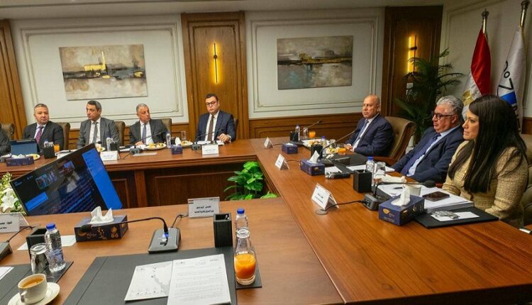 اقتصادية قناة السويس تحقق 6.25 مليار جنيه إيرادات بنهاية نوفمبر 2025