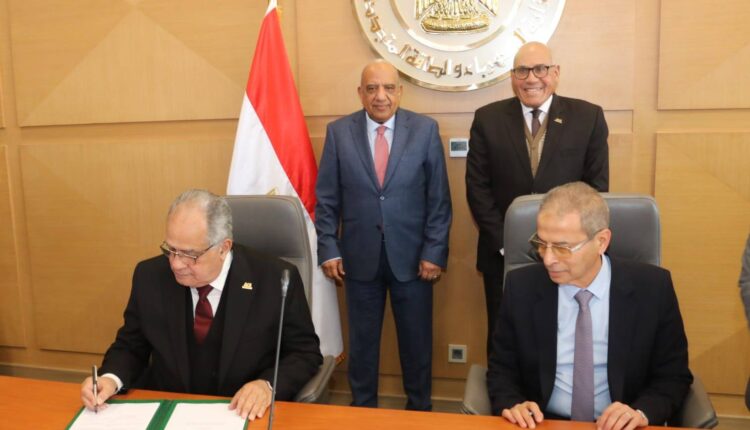 تأسيس شركة لتشغيل وصيانة أنظمة الطاقة الشمسية على أسطح المباني