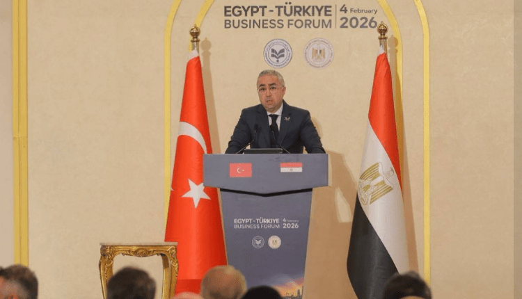 رئيس هيئة الاستثمار: مصر تتبنى مبدأ الوضوح والشفافية كأساس للتعاون مع شركائها