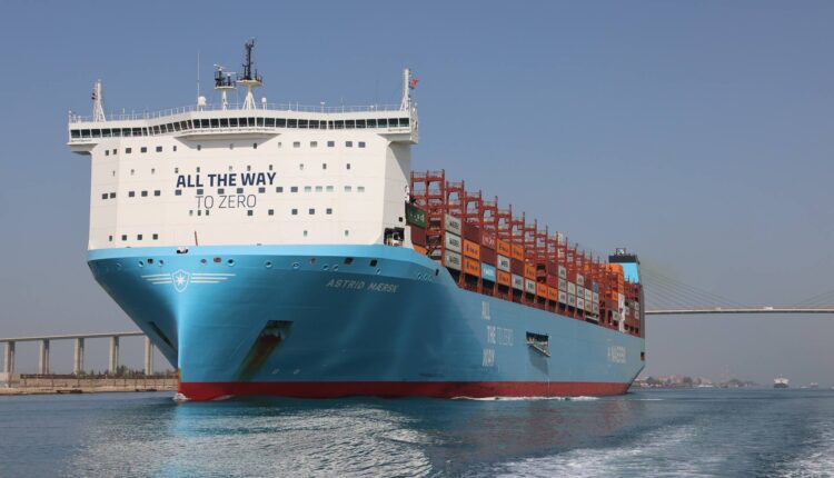 قناة السويس تشهد عبور سفينة الحاويات ASTRID MAERSK