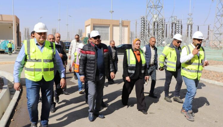 وزير الكهرباء يتفقد محطة الربط المصري السعودي بمدينة بدر استعدادًا للتشغيل