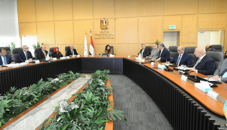 وزيرة الإسكان: ضرورة التنسيق الكامل مع الشركات لضمان سرعة إنجاز مشروعات المرافق