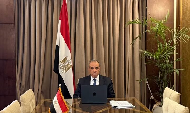 مصر تؤكد تضامنها مع الدول العربية وتدين الاعتداءات الإيرانية