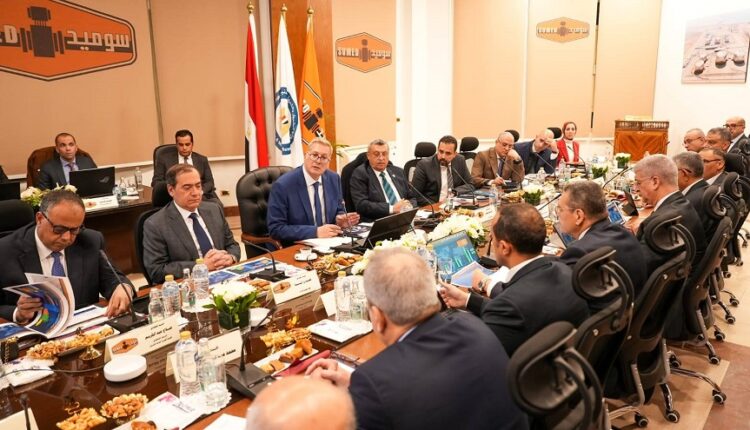 «سوميد» تنقل 365 مليون برميل بترول خام خلال 2025