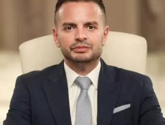 الدكتور محمد راشد رئيس شركة راشد للاستشارات وإدارة المشروعات العقارية