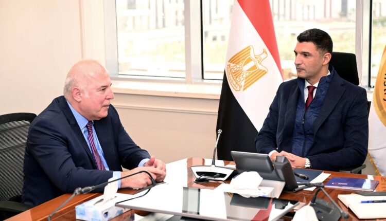 وزير الصناعة يبحث مع شركة بولاريس التركية خطط التوسع وجذب استثمارات جديدة