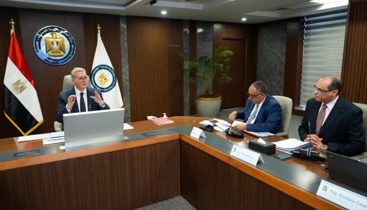 وزير البترول: برنامج لتعظيم الاستفادة من موارد حقل ظهر بالتعاون مع شركاء الاستثمار