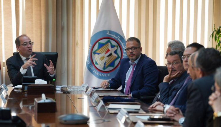 وزير المالية: موبايل أبلكيشن للضرائب العقارية يسمح بتقديم الإقرارات والسداد الإلكتروني