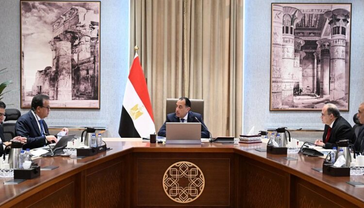 الحكومة: مخزون الأدوية يكفي لفترات زمنية مطمئنة