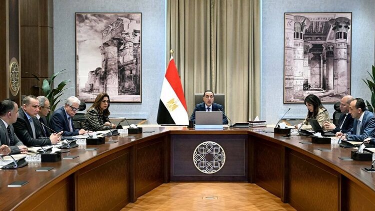 وزيرة الإسكان: 6 شركات تتقدم بطلبات لإدارة وتشغيل حدائق تلال الفسطاط