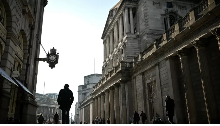 بنك إنجلترا يثبت معدل الفائدة عند مستويات 3.75%