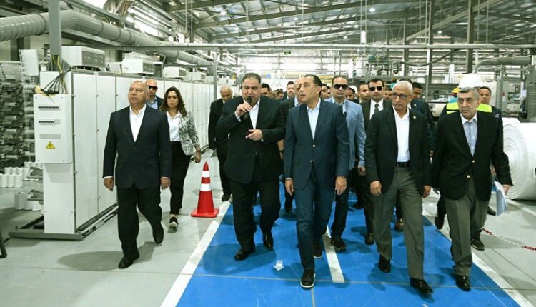 افتتاح مصنع سيناء الوطنية للصناعات البلاستيكية باستثمارات 530 مليون جنيه