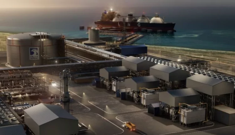 أدنوك الإماراتية تبلغ عملاءها بإمكانية تحميل النفط الخام خارج الخليج