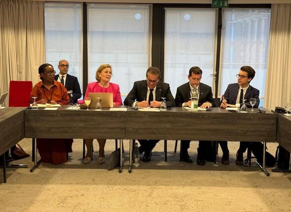 خالد عبدالغفار يدعو لنتائج ملموسة خلال عام لدعم نهج "الصحة الواحدة" عالميًا