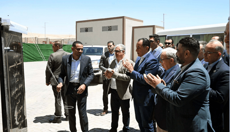 رئيس الوزراء يفتتح مصنع "نيو سيفلون" لمنتجات الألومنيوم باستثمارات 2.5 مليون دولار