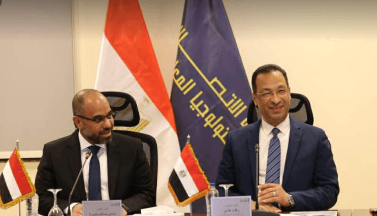 وزير الاتصالات يبحث مع نظيره اليمني التعاون في التحول الرقمي وبناء القدرات