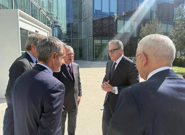 وزير الصحة يبحث مع سيرفيه الفرنسية فرص توطين صناعة الأدوية وتطوير الرعاية الصحية