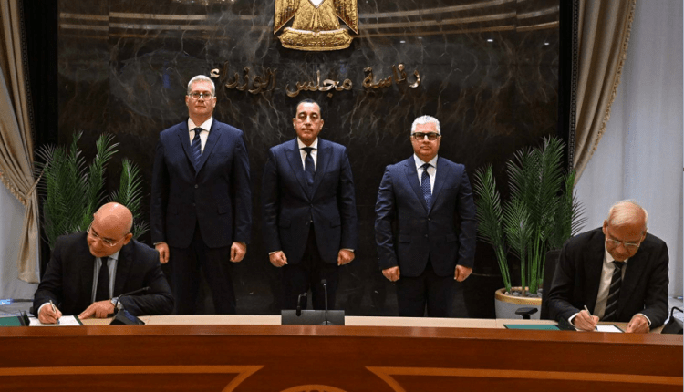 توقيع عقد إنشاء مشروع "إندوراما مصر للأسمدة" في السخنة باستثمارات 525 مليون دولار