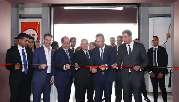 وزير الاتصالات: تنامي خدمات التجارة الإلكترونية عاملا رئيسيا لجذب الاستثمارات