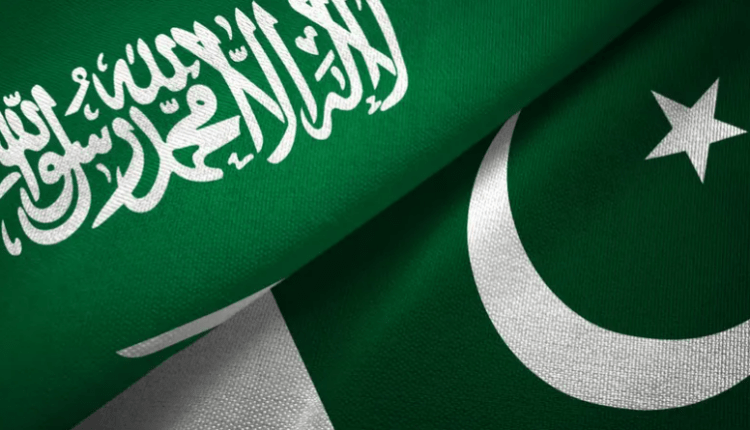 مع اقتراب سداد قرض إماراتي.. السعودية تقدم 3 مليارات دولار لباكستان