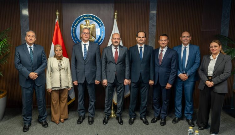 ميثانكس مصر: إنتاج 1.1 مليون طن سنوياً من الميثانول لتلبية احتياجات الصناعات المحلية والتصدير