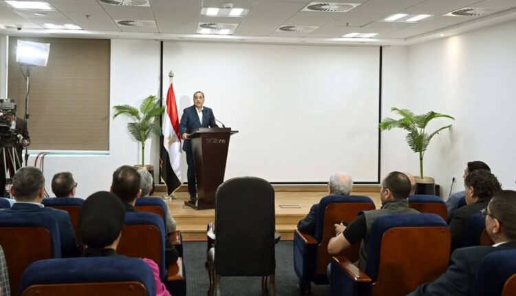 مدبولي: لا صحة لتعثر آلاف المصانع.. والصناعة المصرية في "عصرها الذهبي"