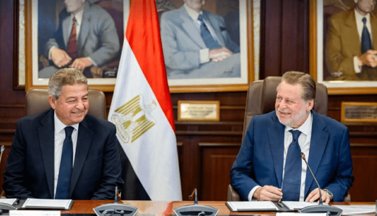 بروتوكول تعاون بين البنك المركزي و"الأعلى للإعلام" لتنظيم المحتوى الرقمي المصرفي