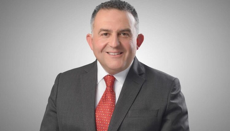 ،من هو عمر رضوان رئيس البورصة المصرية الجديد؟