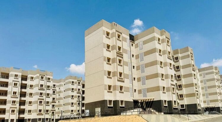 وزيرة الإسكان تؤكد ضرورة الاستمرار في دفع معدلات تنفيذ وحدات «سكن لكل المصريين»