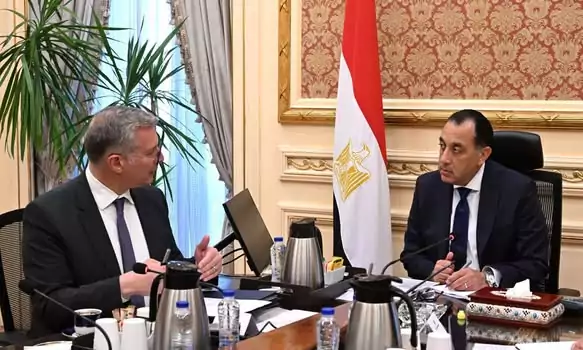 رئيس الوزراء: التعجيل بتنمية حقل دينيس غرب لزيادة الإنتاج المحلي من الغاز