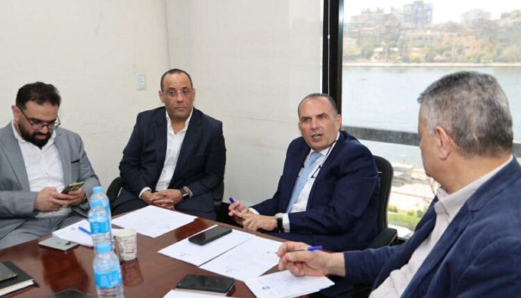 منتجو السكر يبحثون تحديات الصناعة وتعزيز الاستدامة ورفع كفاءة الإنتاج