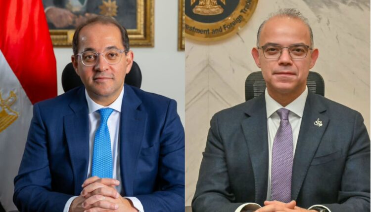 وزيرا الاستثمار والمالية: استمرار العمل بالموانئ والمنافذ الجمركية بكامل الطاقات التشغيلية طوال أيام الأسبوع