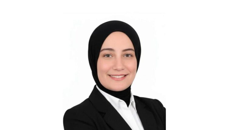 وزير الصناعة يصدر قرارا بتعيين خلود بسيوني مديرا لمكتب وزير الصناعة