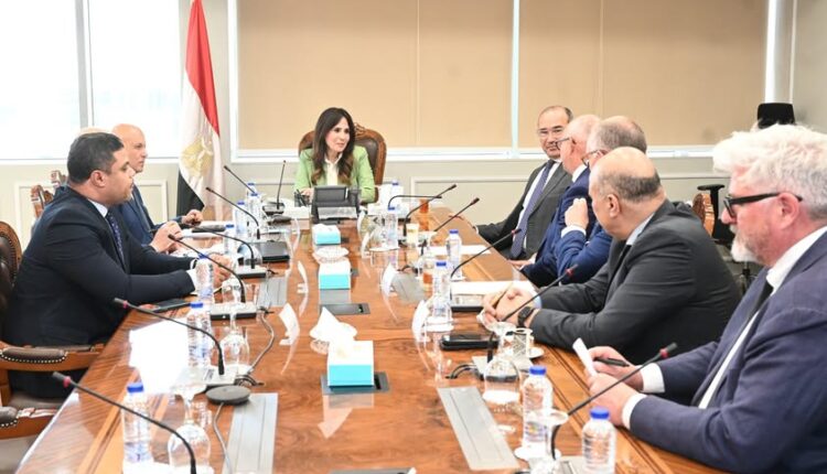 الإسكان: مباحثات مع دورش جلوبال الألمانية لتعزيز التعاون في مشروعات البنية التحتية