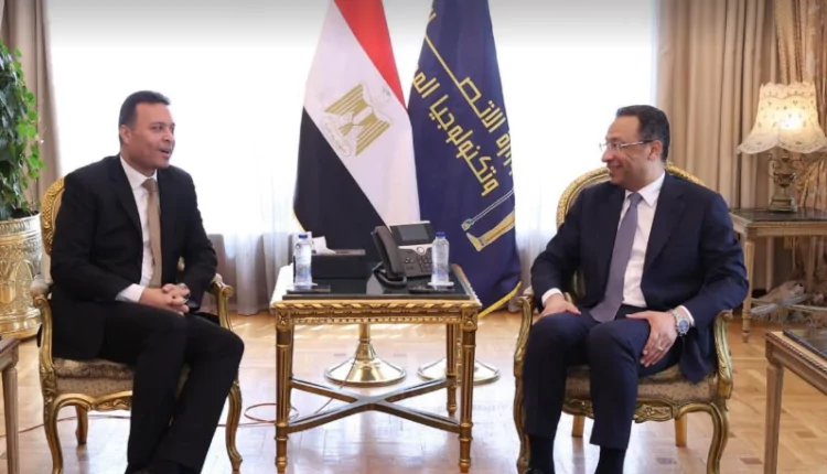 الاتصالات تتعاون مع الإحصاء في دعم تنفيذ مشروع التعداد لعام 2027