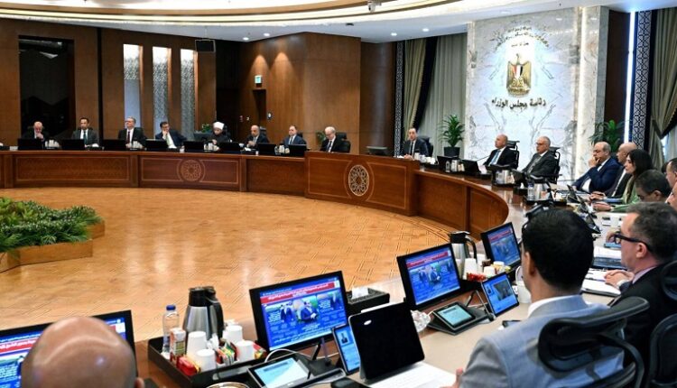 الحكومة تعتمد تعديل قانون شركات قطاع الأعمال العام