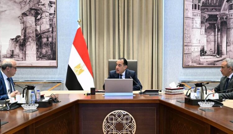 وزير الطيران المدني: يجري التجهيز لطرح 20 مطاراً على القطاع الخاص