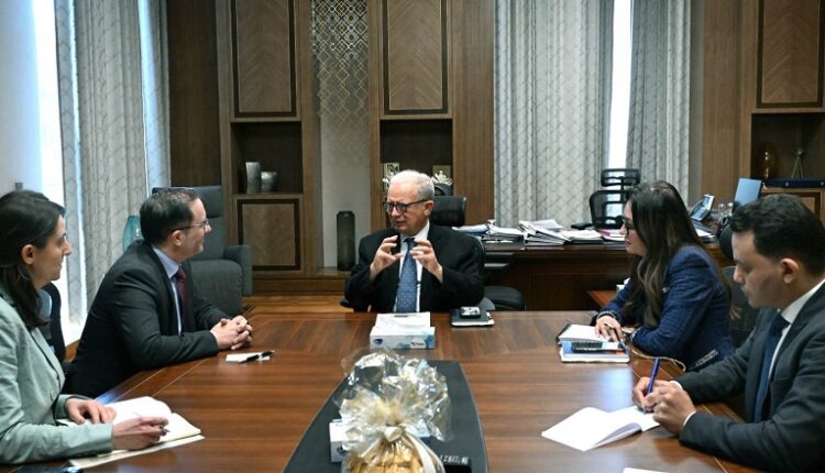 د. حسين عيسى: نتطلع لجذب المزيد من الاستثمارات البريطانية المرحلة المقبلة