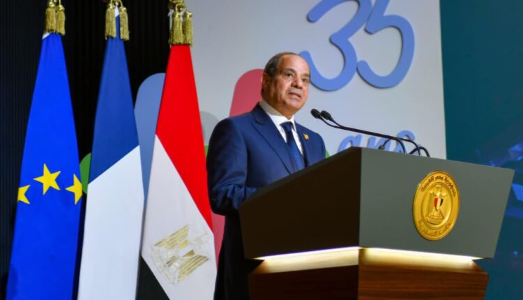 السيسي خلال افتتاح جامعة سنجور: الاستثمار في الإنسان السبيل الأنجح لتحقيق التنمية المستدامة