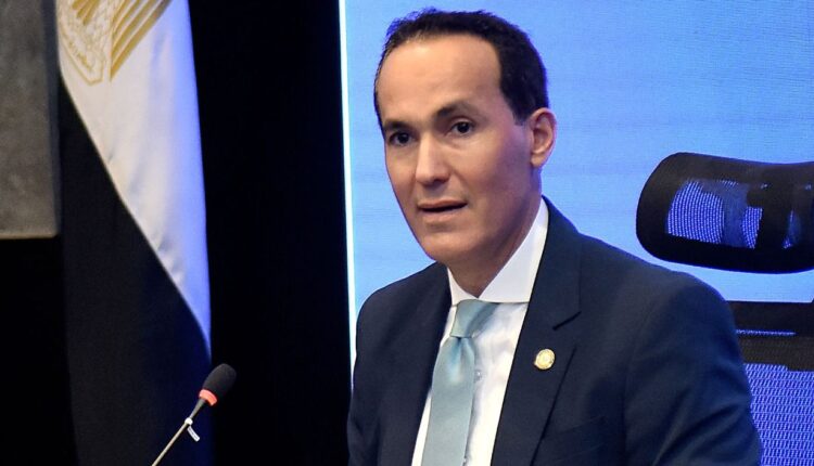 الرئيس التنفيذي للهيئة العامة للاستثمار يستعرض خطة تطوير منظومة الأداء المؤسسي