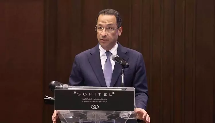 رأفت هندي وزير الاتصالات وتكنولوجيا المعلومات
